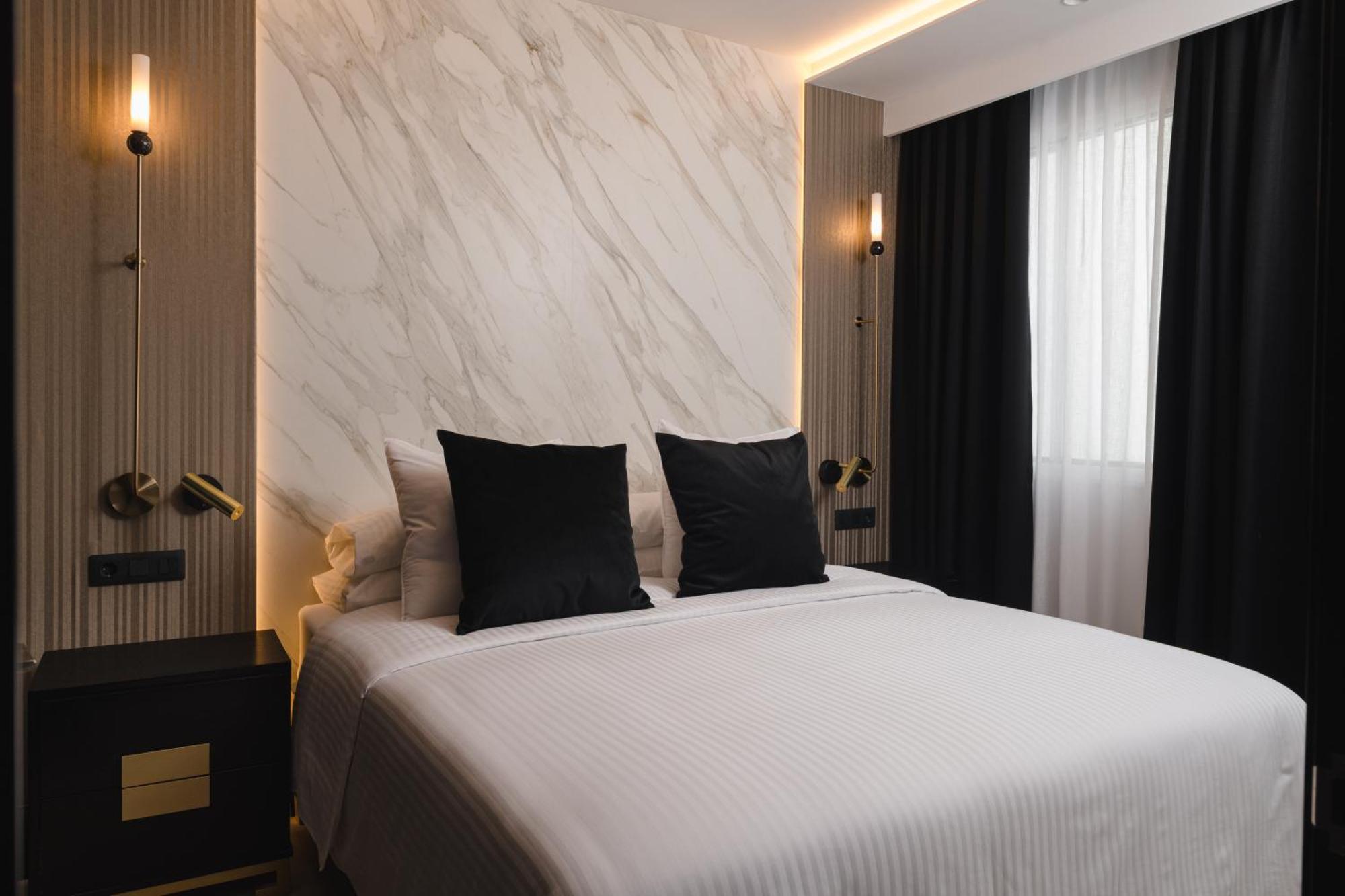 Blue Marina Suites - Boutique Apartments アレシフェ エクステリア 写真