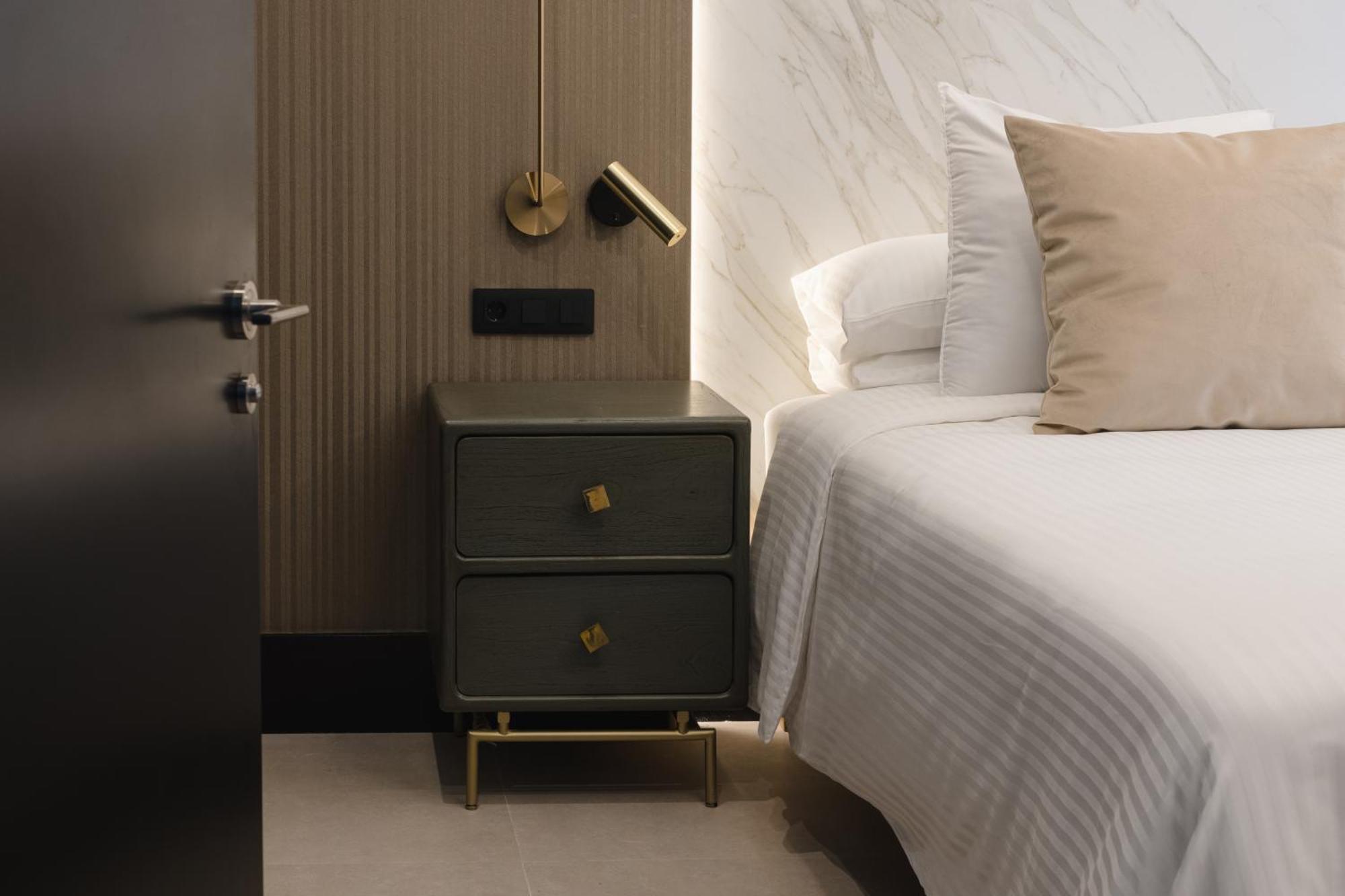 Blue Marina Suites - Boutique Apartments アレシフェ エクステリア 写真