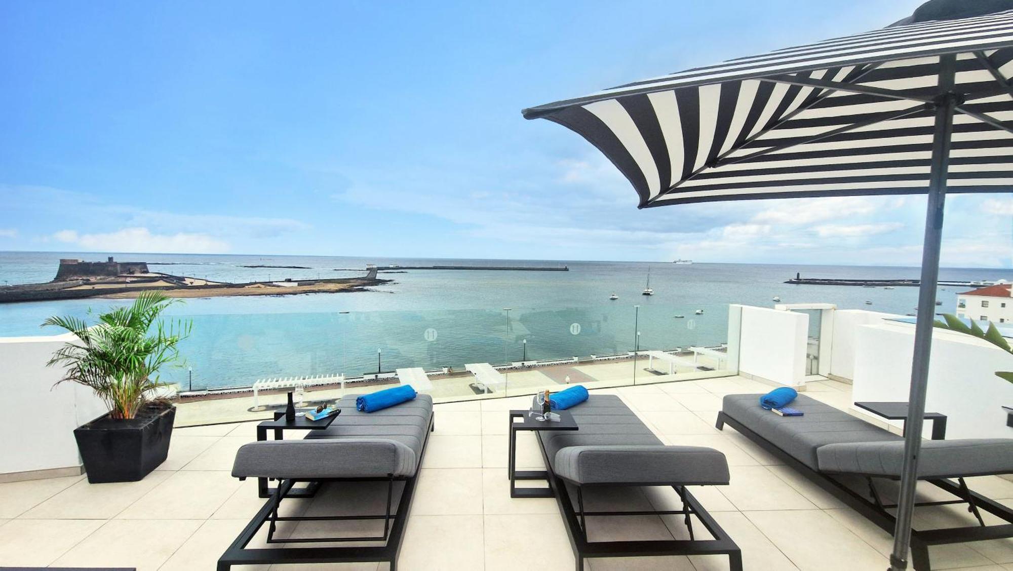 Blue Marina Suites - Boutique Apartments アレシフェ エクステリア 写真